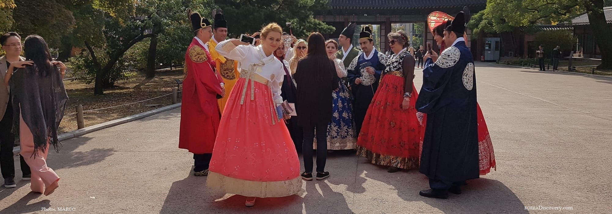 창덕궁 한복미녀 2000x700